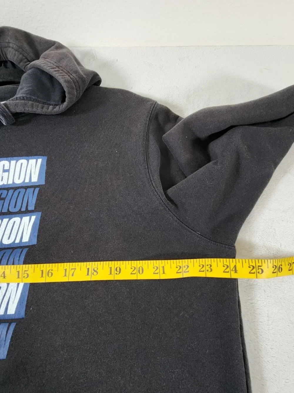 True Religion Sweatshirt Hoodie Mens Size 2XL Black with Blue Logo Print Pockets